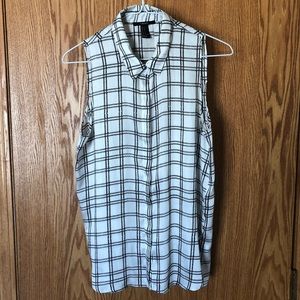 Forever 21 Sleeveless Collared Top - Black/White